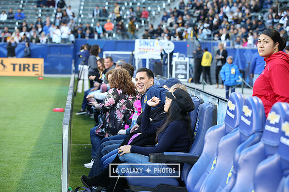 060219_LAGalaxyvsRevolution_GA_1085