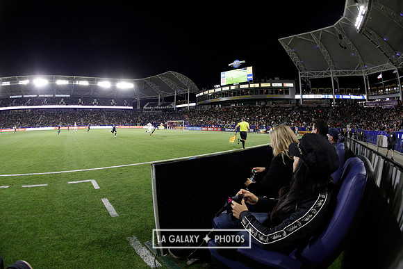 060219_LAGalaxyvsRevolution_GA_0922
