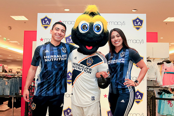 06082019_LAGalaxy_MacysJuninho_GA_0066