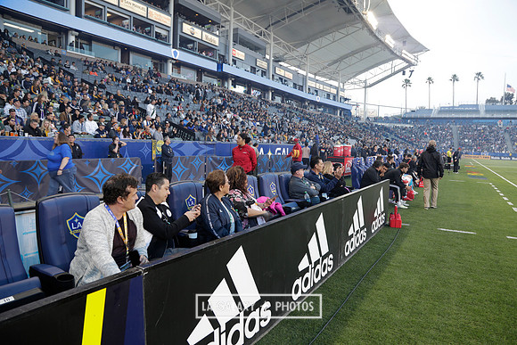 060219_LAGalaxyvsRevolution_GA_1070