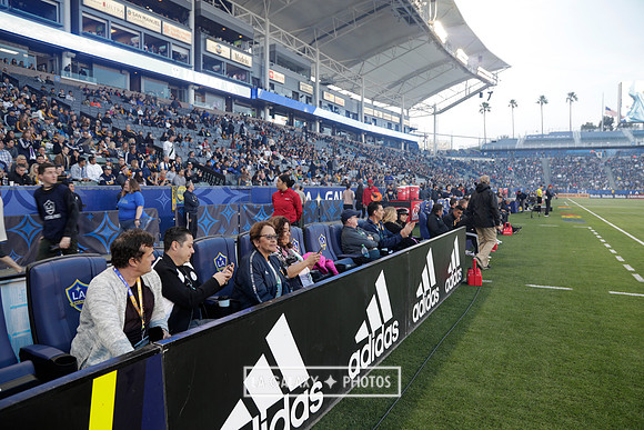 060219_LAGalaxyvsRevolution_GA_1059
