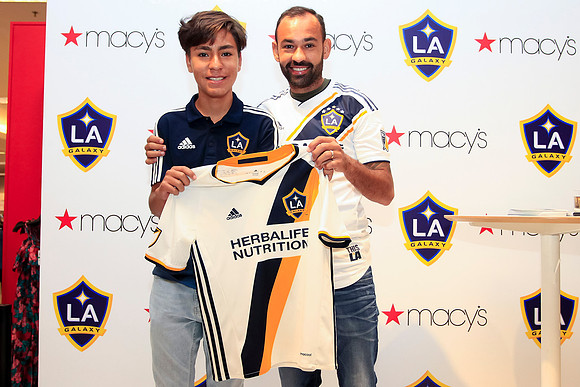 06082019_LAGalaxy_MacysJuninho_GA_0202