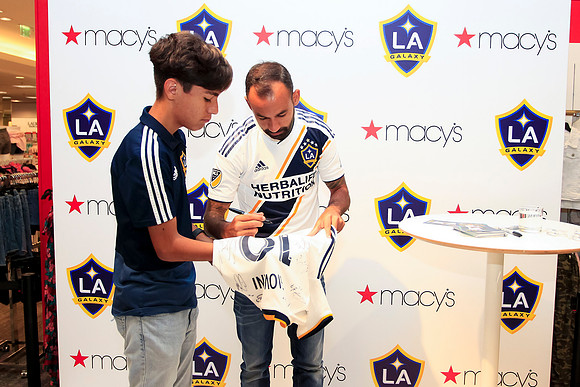 06082019_LAGalaxy_MacysJuninho_GA_0208