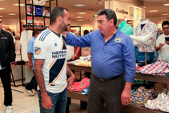 06082019_LAGalaxy_MacysJuninho_GA_0123