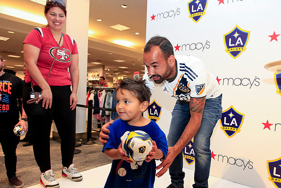 06082019_LAGalaxy_MacysJuninho_GA_0219