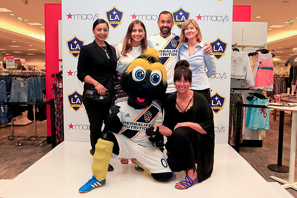 06082019_LAGalaxy_MacysJuninho_GA_0402