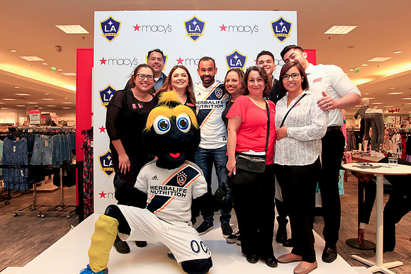 06082019_LAGalaxy_MacysJuninho_GA_0397