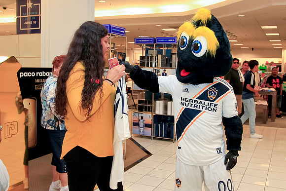 06082019_LAGalaxy_MacysJuninho_GA_0109