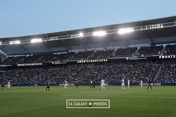060219_LAGalaxyvsRevolution_GA_4526