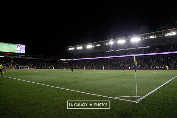 060219_LAGalaxyvsRevolution_GA_4503