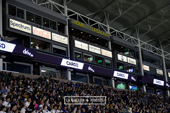 060219_LAGalaxyvsRevolution_GA_4249