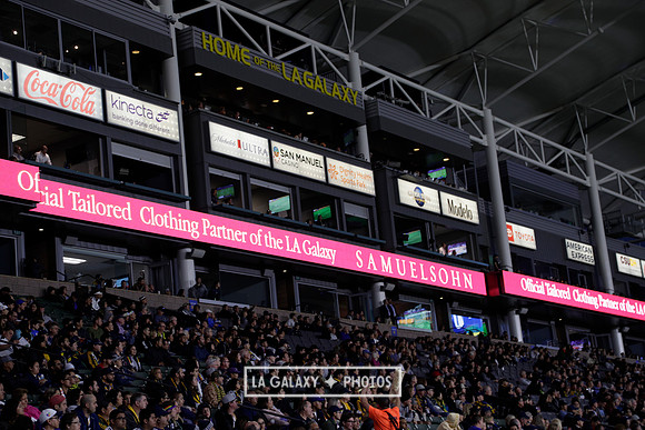 060219_LAGalaxyvsRevolution_GA_4437