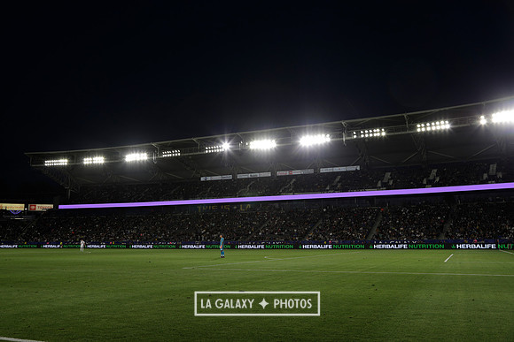 060219_LAGalaxyvsRevolution_GA_4378