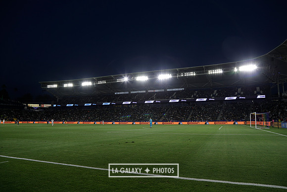 060219_LAGalaxyvsRevolution_GA_4290