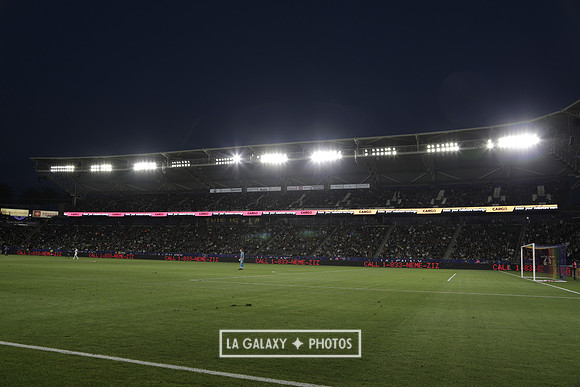 060219_LAGalaxyvsRevolution_GA_4232