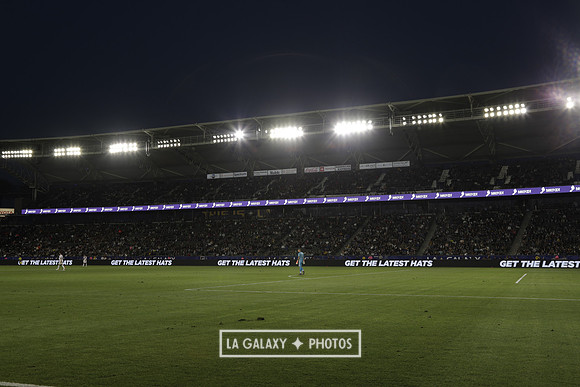 060219_LAGalaxyvsRevolution_GA_4221