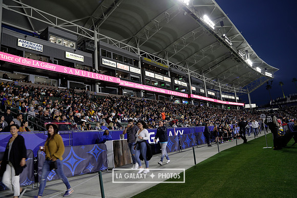 060219_LAGalaxyvsRevolution_GA_4444