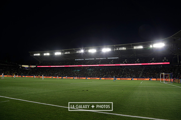 060219_LAGalaxyvsRevolution_GA_4427