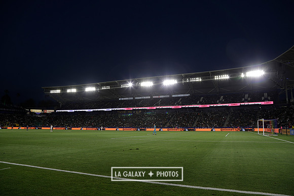 060219_LAGalaxyvsRevolution_GA_4278
