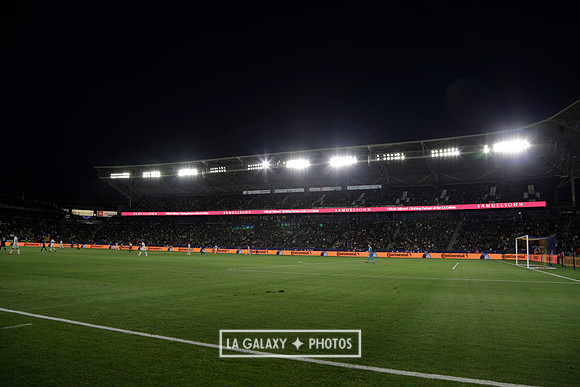 060219_LAGalaxyvsRevolution_GA_4425