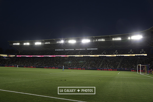 060219_LAGalaxyvsRevolution_GA_4229