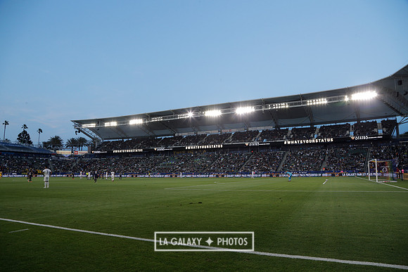 060219_LAGalaxyvsRevolution_GA_4541