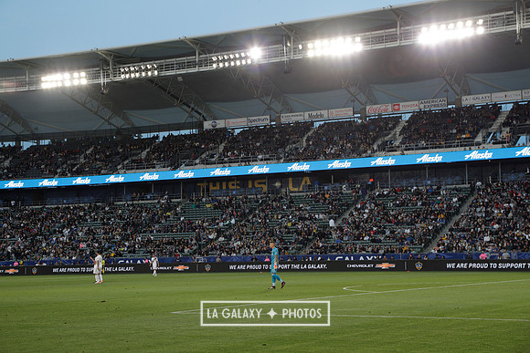 060219_LAGalaxyvsRevolution_GA_4542