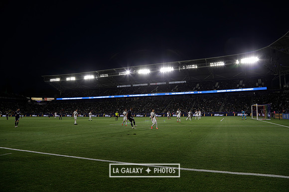 060219_LAGalaxyvsRevolution_GA_4419