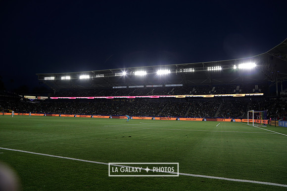 060219_LAGalaxyvsRevolution_GA_4306