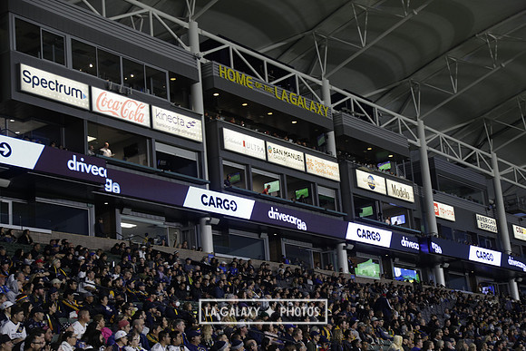 060219_LAGalaxyvsRevolution_GA_4252