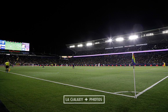 060219_LAGalaxyvsRevolution_GA_4498