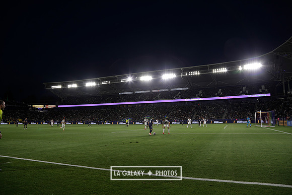 060219_LAGalaxyvsRevolution_GA_4390
