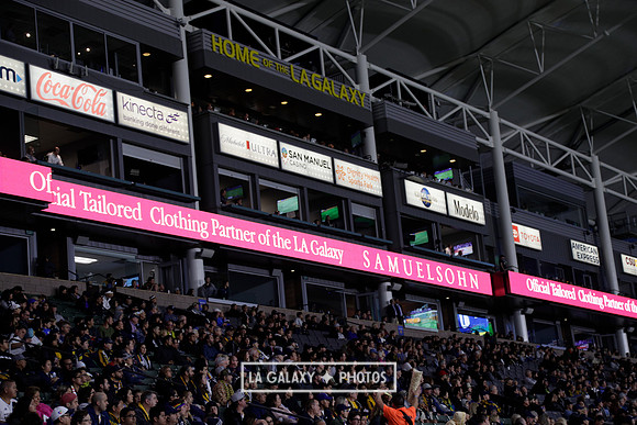 060219_LAGalaxyvsRevolution_GA_4435