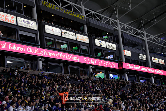 060219_LAGalaxyvsRevolution_GA_4450