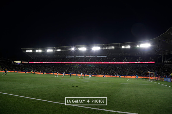 060219_LAGalaxyvsRevolution_GA_4467