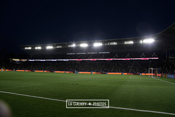 060219_LAGalaxyvsRevolution_GA_4316