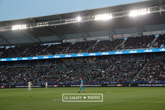 060219_LAGalaxyvsRevolution_GA_4546