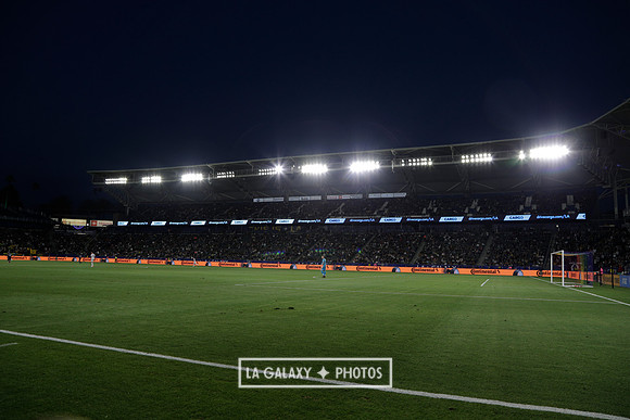 060219_LAGalaxyvsRevolution_GA_4293