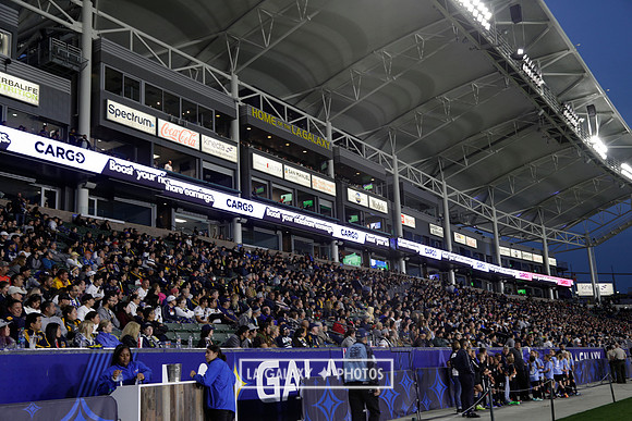 060219_LAGalaxyvsRevolution_GA_4244
