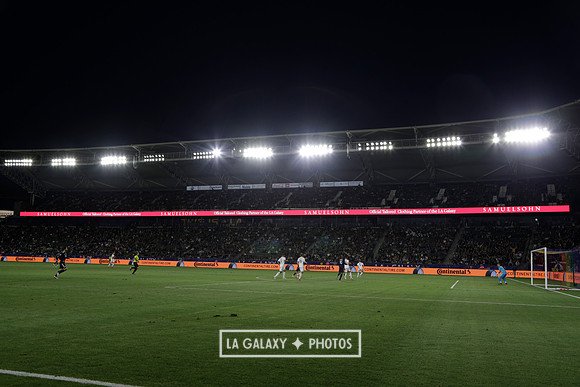 060219_LAGalaxyvsRevolution_GA_4476