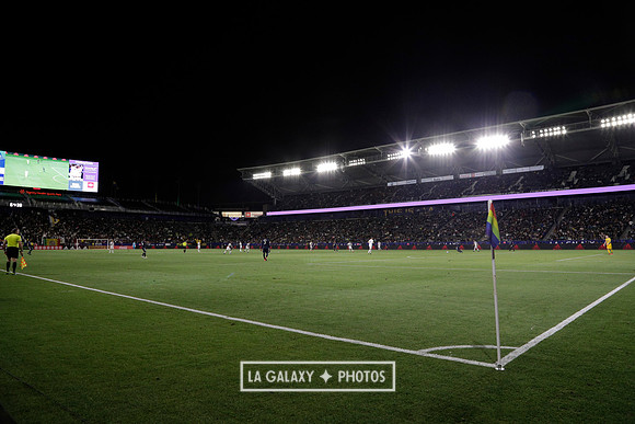 060219_LAGalaxyvsRevolution_GA_4500