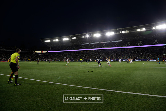 060219_LAGalaxyvsRevolution_GA_4396