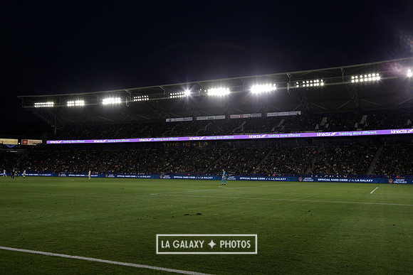 060219_LAGalaxyvsRevolution_GA_4337