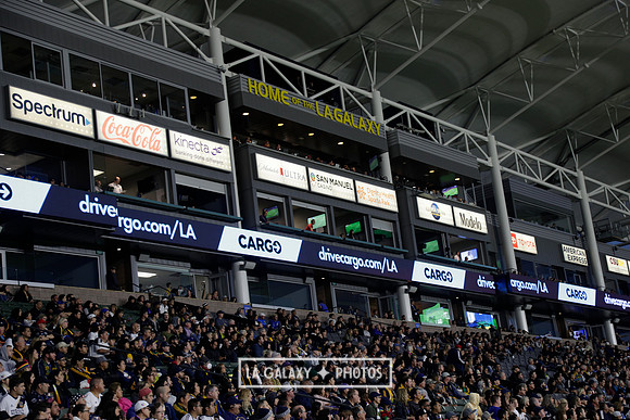 060219_LAGalaxyvsRevolution_GA_4256