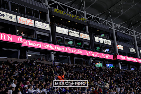060219_LAGalaxyvsRevolution_GA_4451