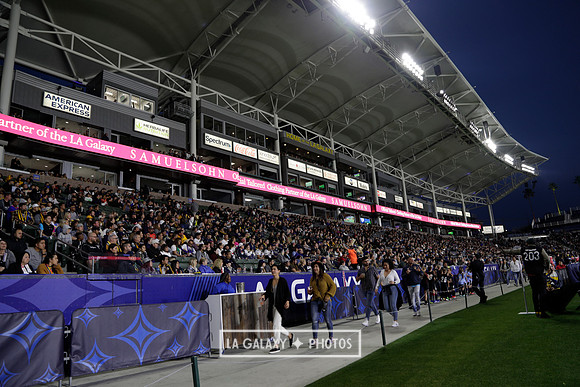 060219_LAGalaxyvsRevolution_GA_4433