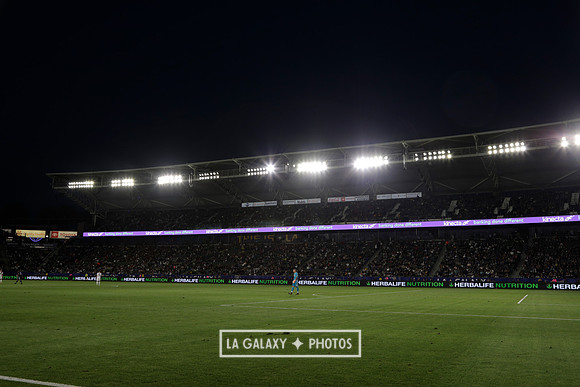 060219_LAGalaxyvsRevolution_GA_4370