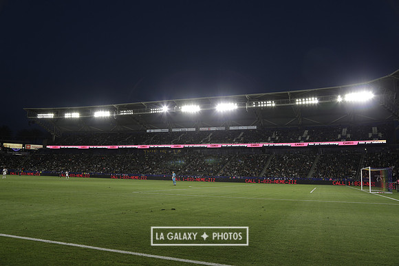 060219_LAGalaxyvsRevolution_GA_4240