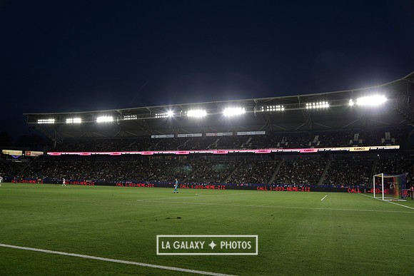 060219_LAGalaxyvsRevolution_GA_4237