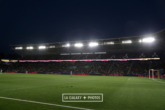060219_LAGalaxyvsRevolution_GA_4239